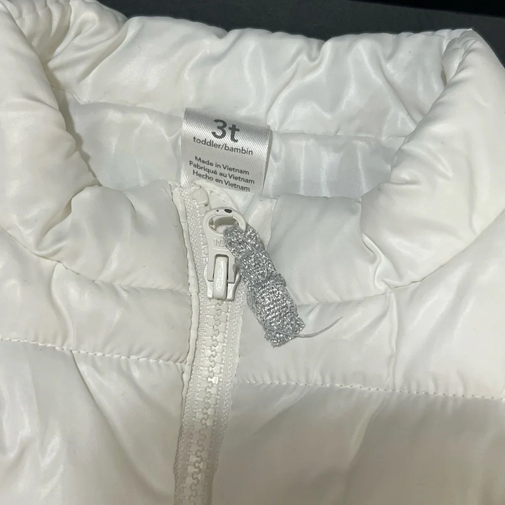 White Puffer Vest